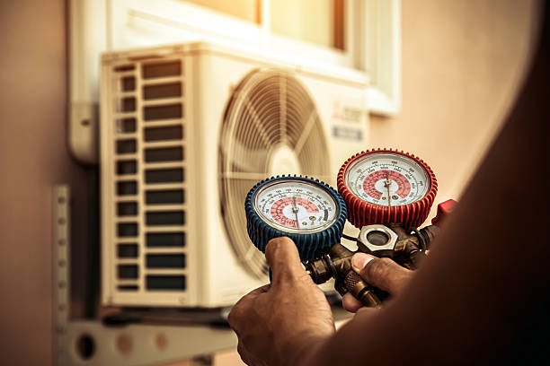 Professional Air Conditioning Service technician working in Boiling Springs, SC